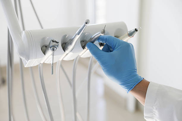 Professional Emergency Dentist technician working in Bluffton, OH